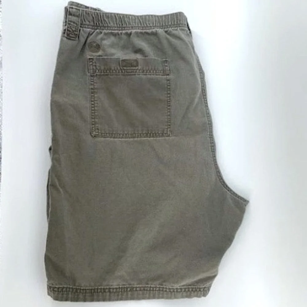 Wrangler Authentic Issue Cargo Shorts Mens 46 Fits 42 Real Comfortable Khaki